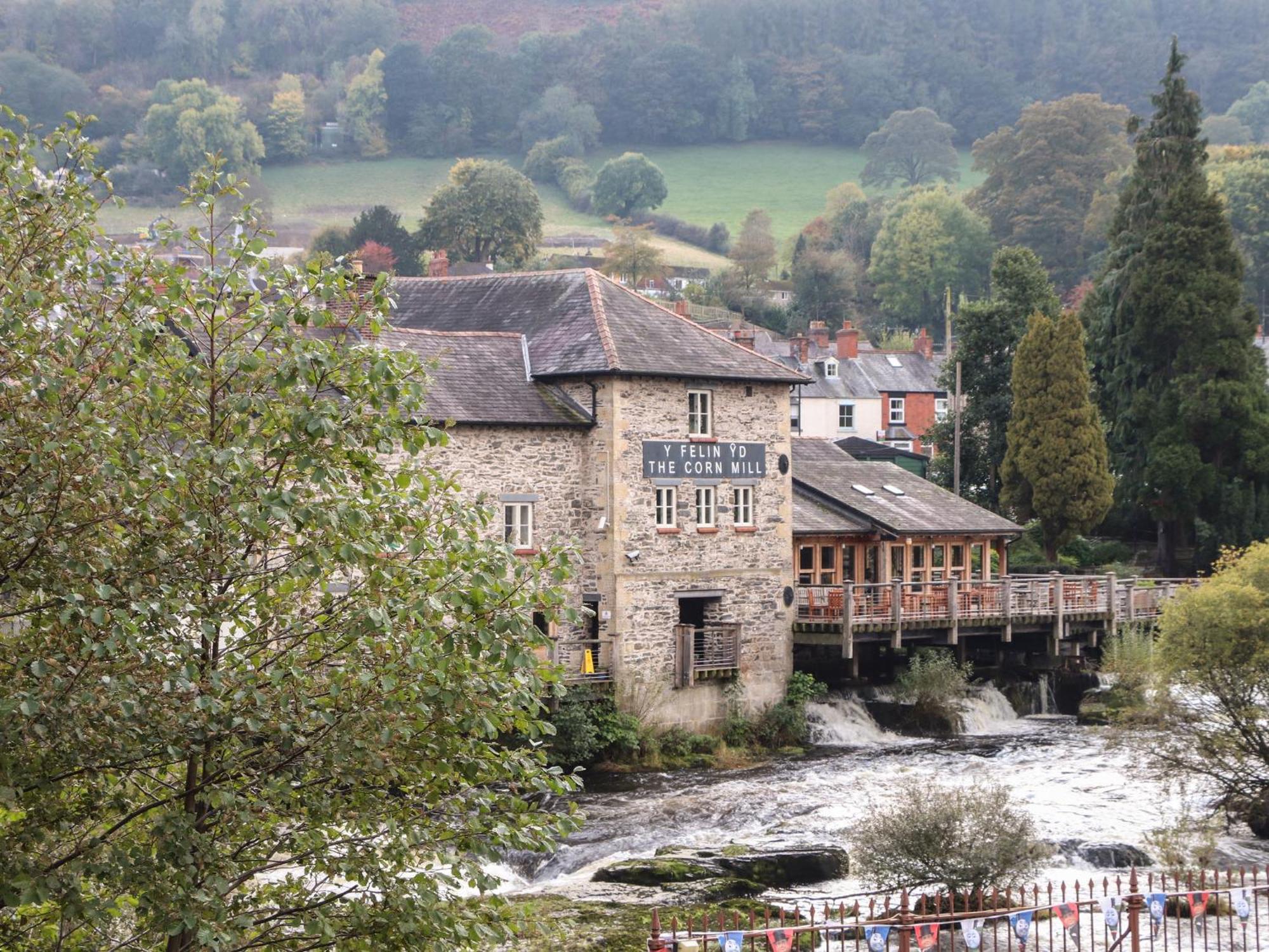 The Coach House Villa Llangollen Eksteriør billede