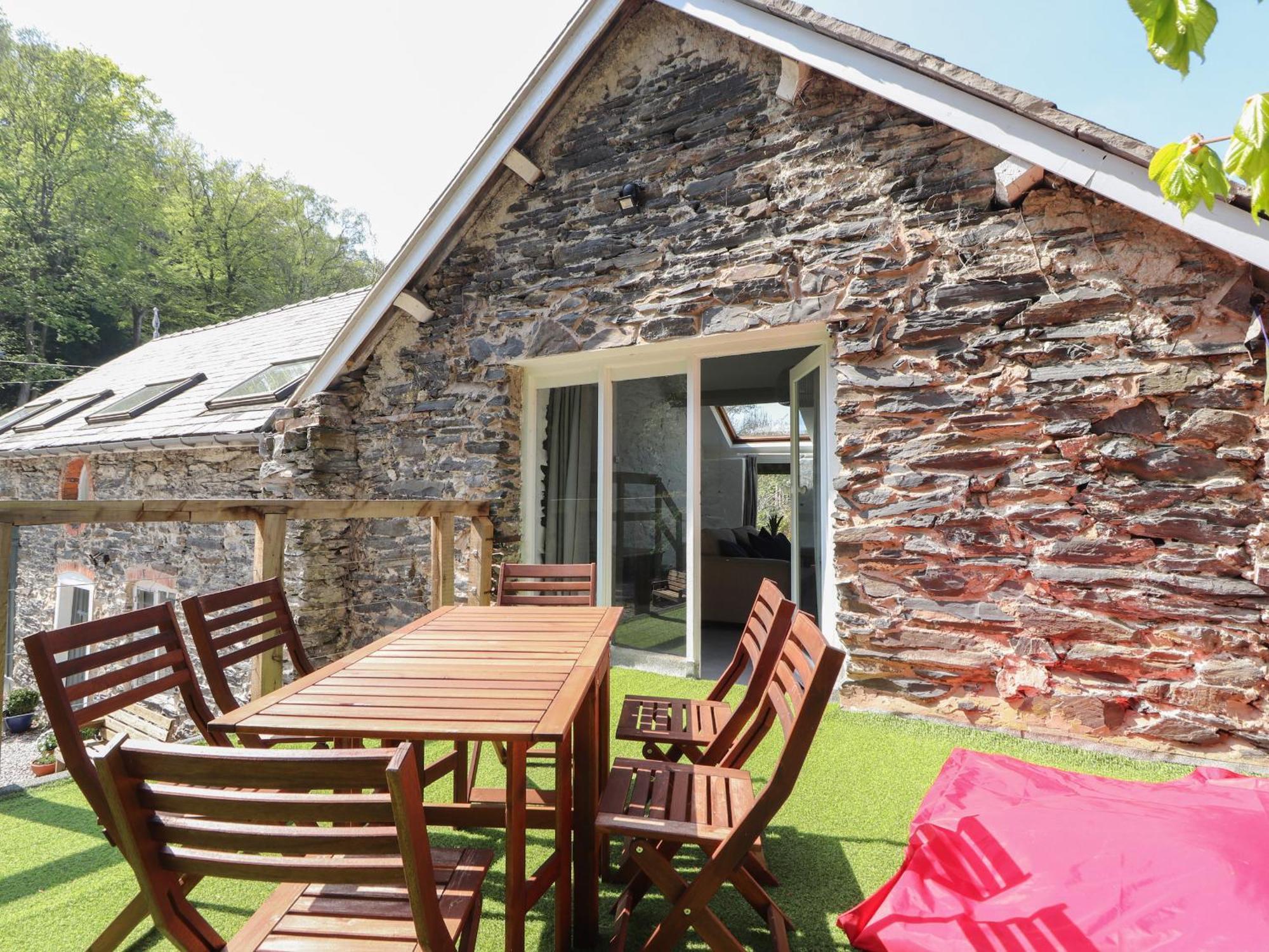 The Coach House Villa Llangollen Eksteriør billede